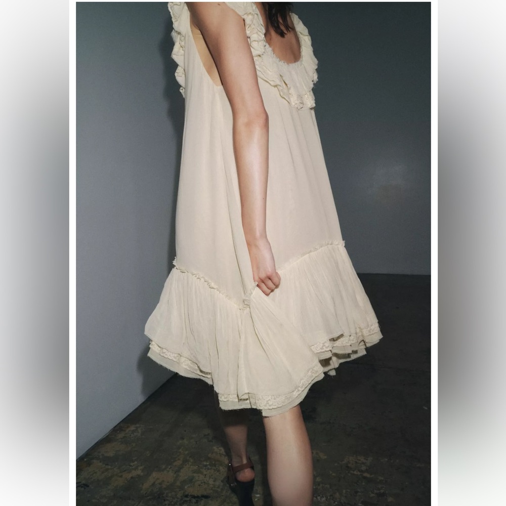 Zara Cream Ruffle V-Neck Midi Dress - Picture 6 of 13